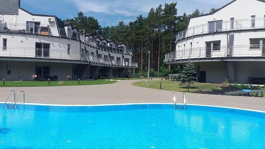 Romantyczny Apartament Happy 16 Basen & Kort Tenisowy, Ochrona 24 H - Dla Maksymalnie 6 Osob Поберово Екстериор снимка