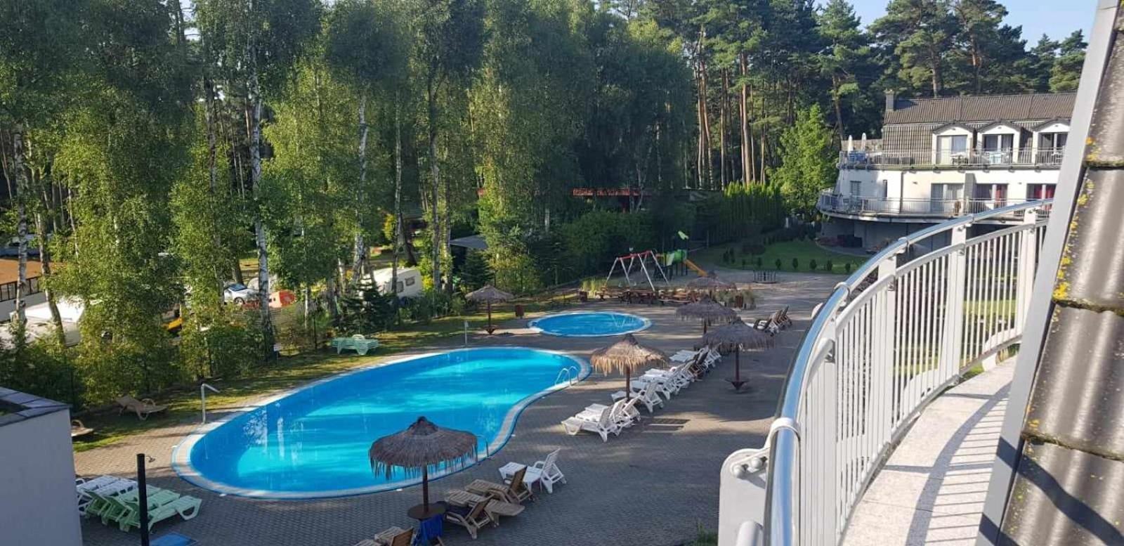 Romantyczny Apartament Happy 16 Basen & Kort Tenisowy, Ochrona 24 H - Dla Maksymalnie 6 Osob Поберово Екстериор снимка